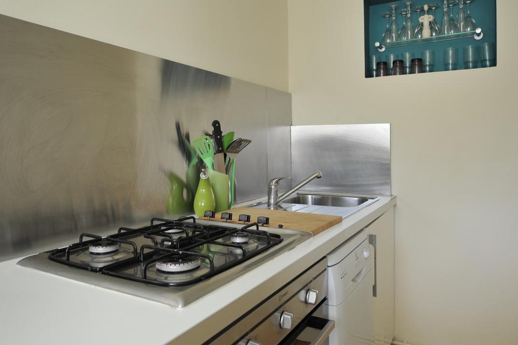 Kensington Court Apartment Bath Ngoại thất bức ảnh