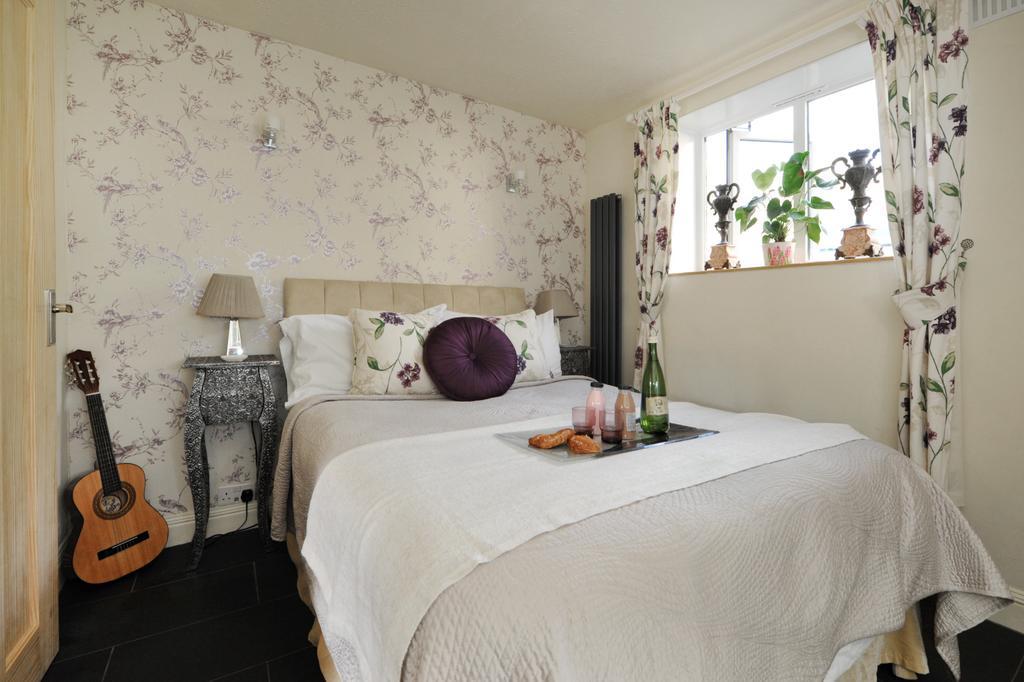 Kensington Court Apartment Bath Ngoại thất bức ảnh