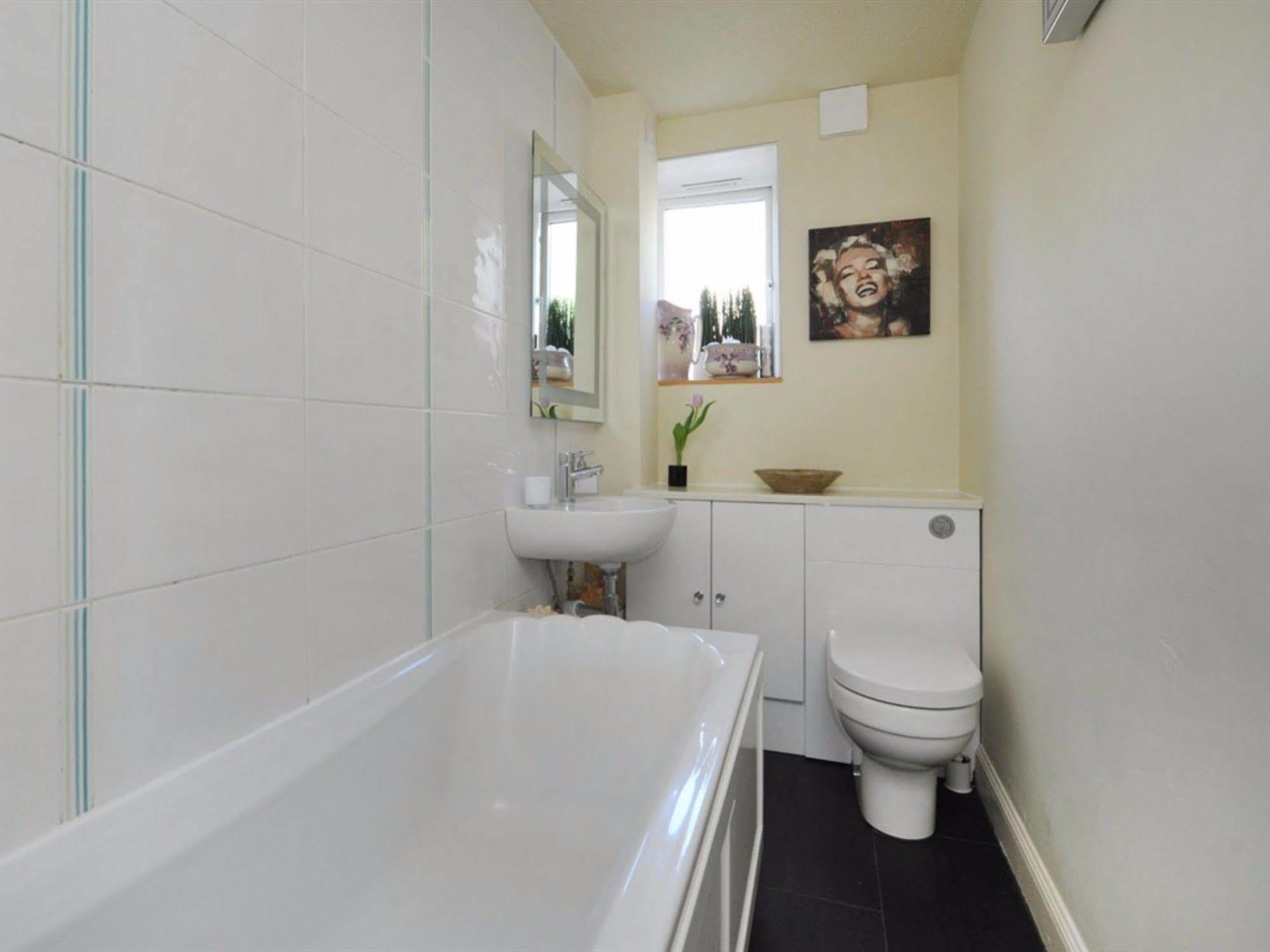 Kensington Court Apartment Bath Ngoại thất bức ảnh